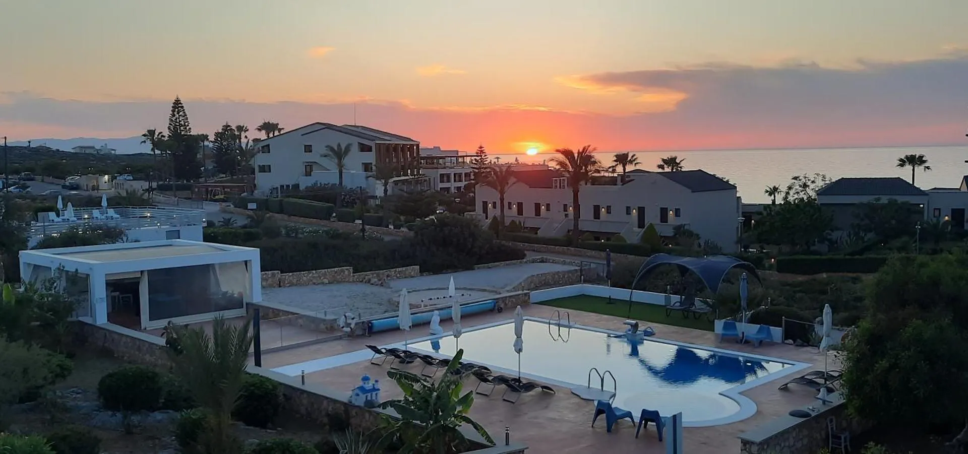 Poseidon Suites Hotel Stavrós Aparthotel